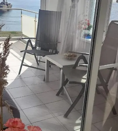 Apartament Bety Sea Front Apartment