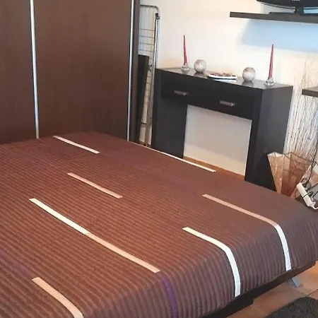 Apartament Bety Sea Front Apartment *